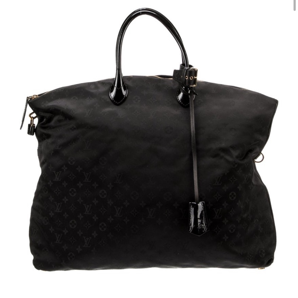 Louis Vuitton
Nylon Lockit Vertical Tote